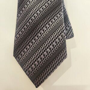 Tie